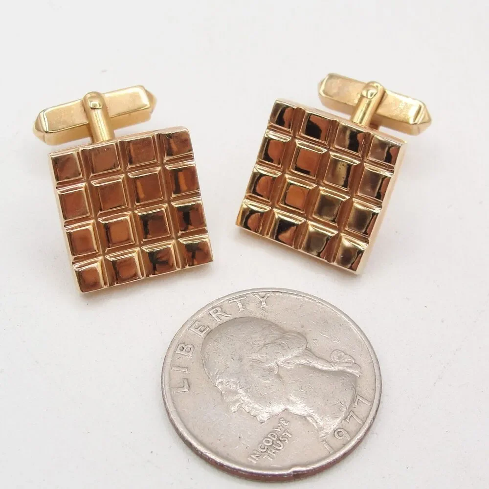 Vintage Swank Gold Tone Waffle Square Cufflinks Geometric Grid Block Pattern MCM